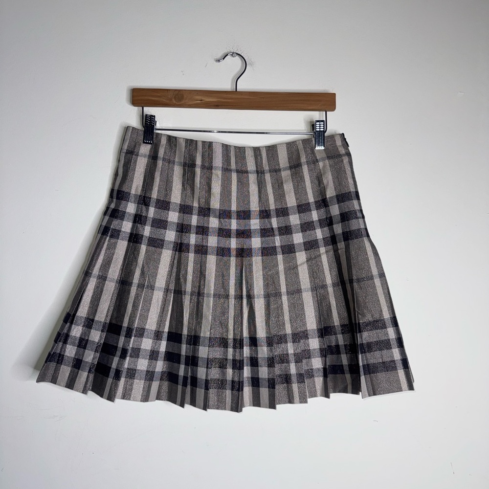Burberry London Women’s Plaid Print Mini Skirt - Picture 3 of 12